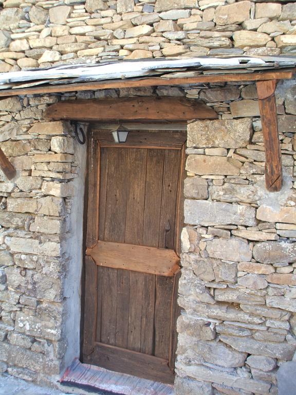 Agriturismo La Fontana Dell'Olmo Vendégház Molini di Triora Kültér fotó